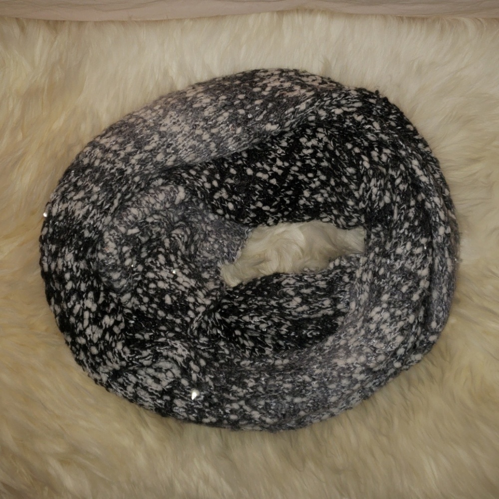Express infinity scarf